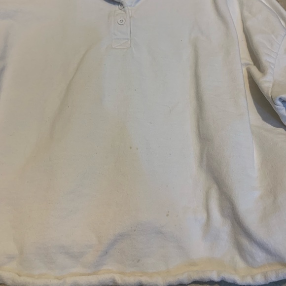 White cropped shirt - Picture 3 of 3